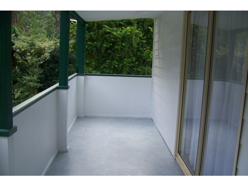 2 BELAR STREET, Lamb Island QLD 4184