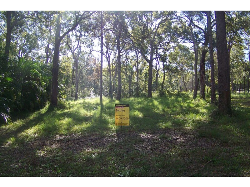 17 NECTAR STREET, Lamb Island QLD 4184