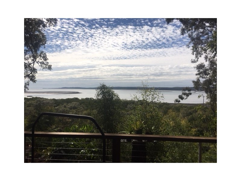 38 Blue Water, Macleay Island QLD 4184