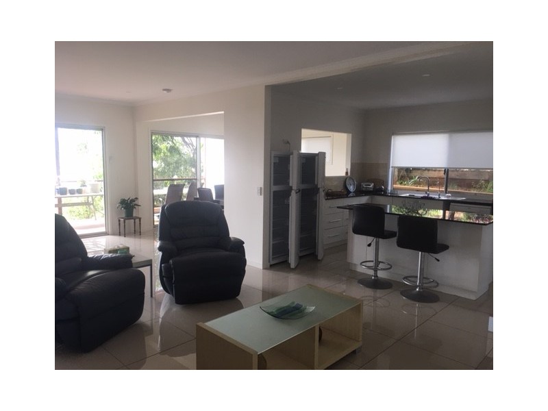 38 Blue Water, Macleay Island QLD 4184