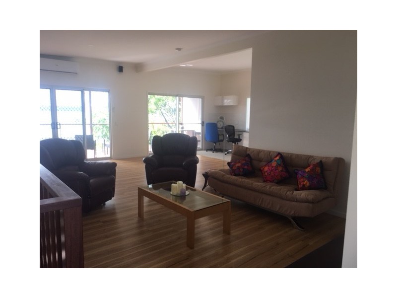 38 Blue Water, Macleay Island QLD 4184