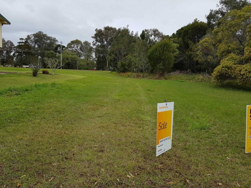 60 Scotts Road, Macleay Island QLD 4184