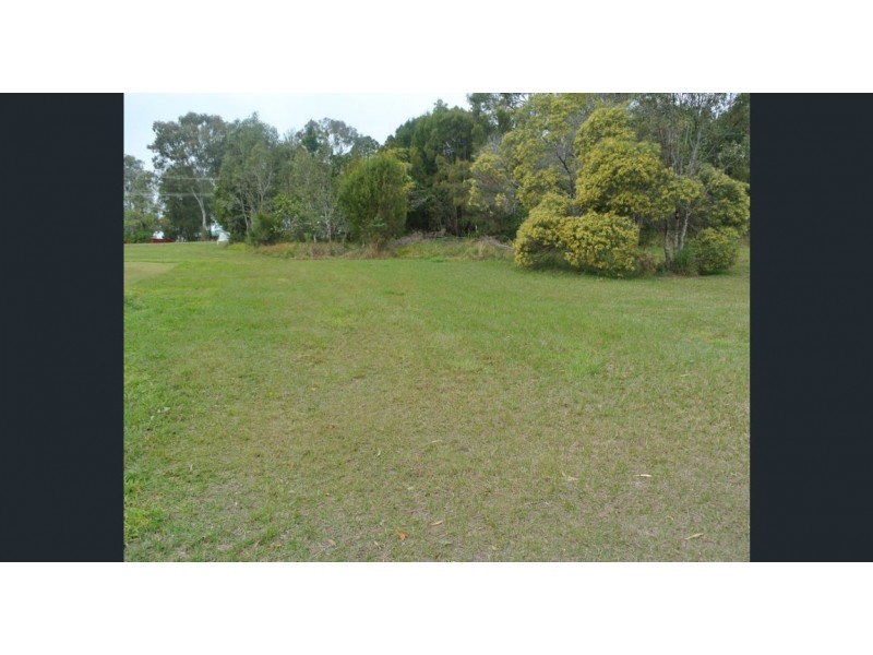 60 Scotts Road, Macleay Island QLD 4184