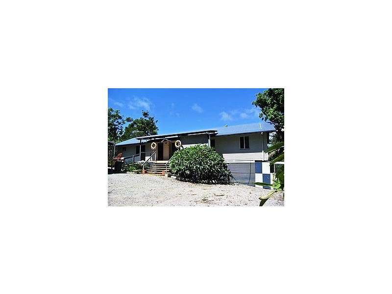 10 KILTO LANE, Macleay Island QLD 4184