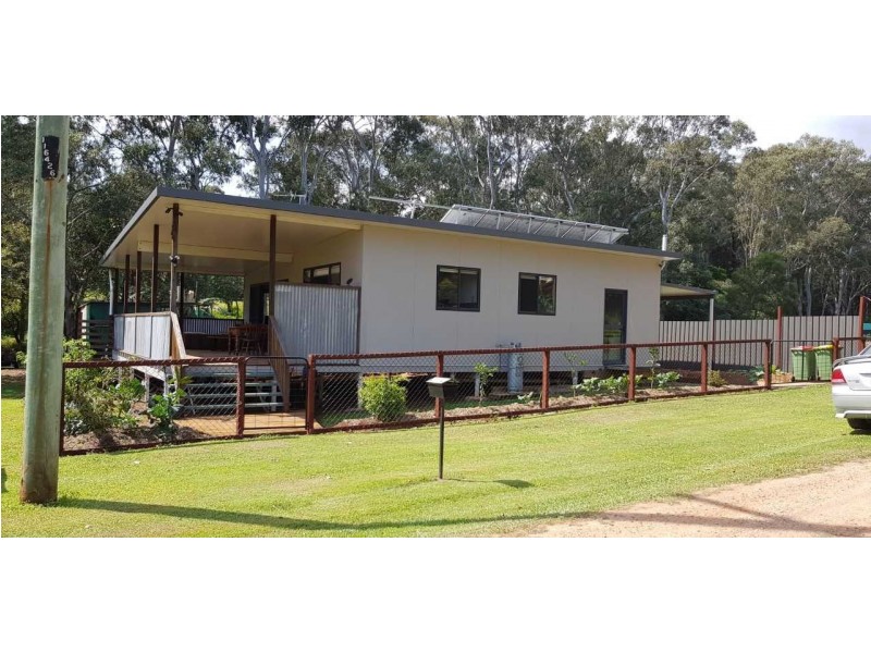 17 FRENCHEM TERRACE, Macleay Island QLD 4184