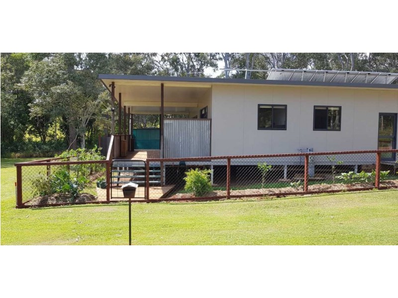 17 FRENCHEM TERRACE, Macleay Island QLD 4184