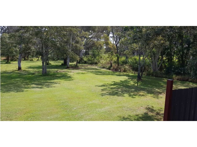 17 FRENCHEM TERRACE, Macleay Island QLD 4184