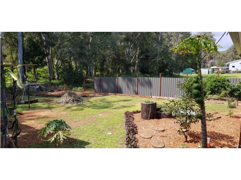 17 FRENCHEM TERRACE, Macleay Island QLD 4184