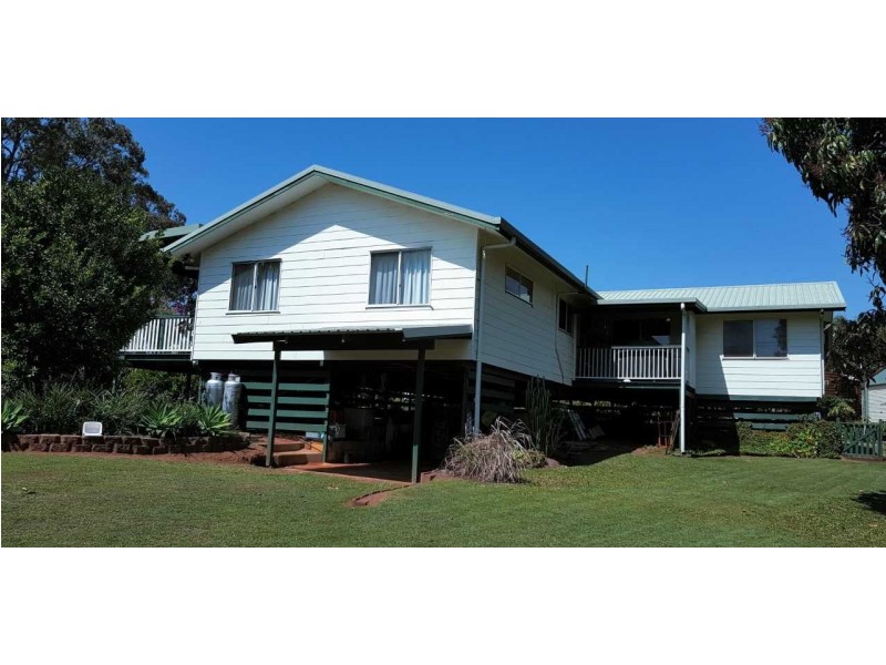 8 -9 Wren Court, Macleay Island QLD 4184