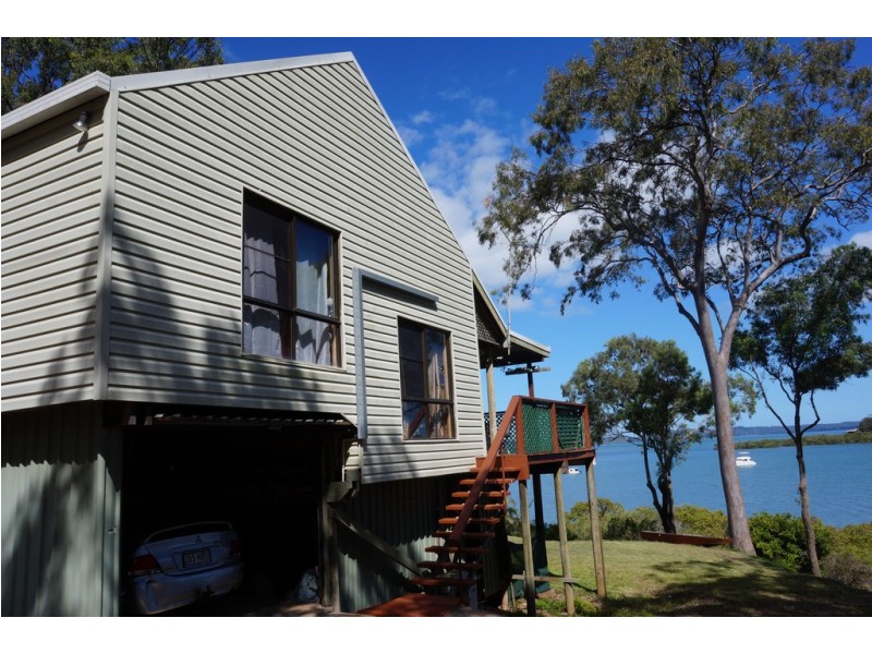 103 BEELONG STREET, Macleay Island QLD 4184