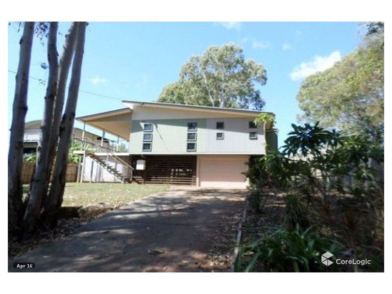 155 LUCAS DR, Lamb Island QLD 4184
