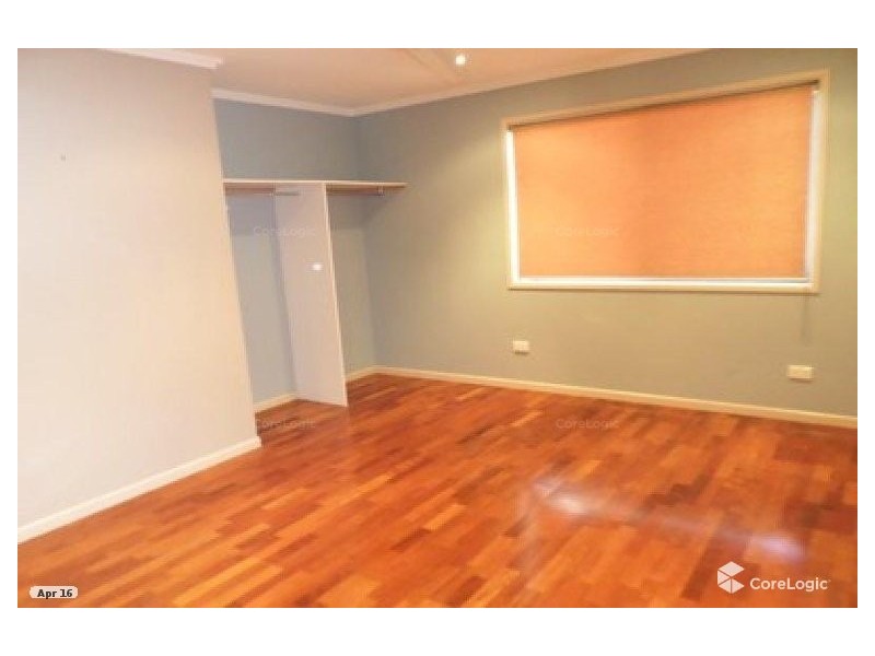 155 LUCAS DR, Lamb Island QLD 4184