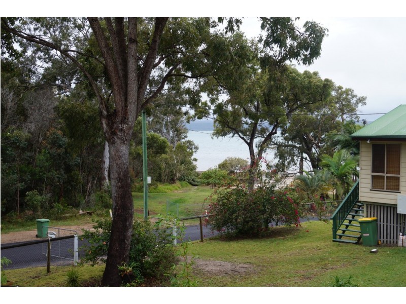 42 Morwong, Macleay Island QLD 4184