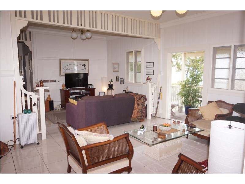 42 Morwong, Macleay Island QLD 4184