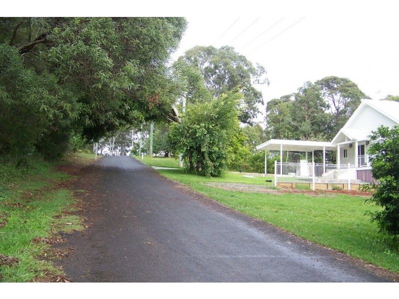 40-42 PERULPA DR, Lamb Island QLD 4184