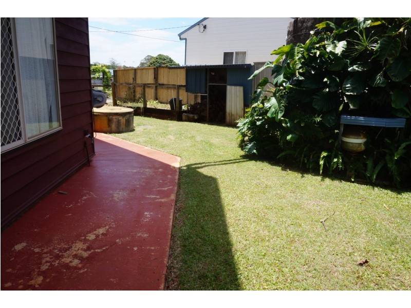 7 Cooee St, Macleay Island QLD 4184