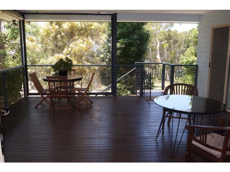 18 GEORGE ST, Macleay Island QLD 4184