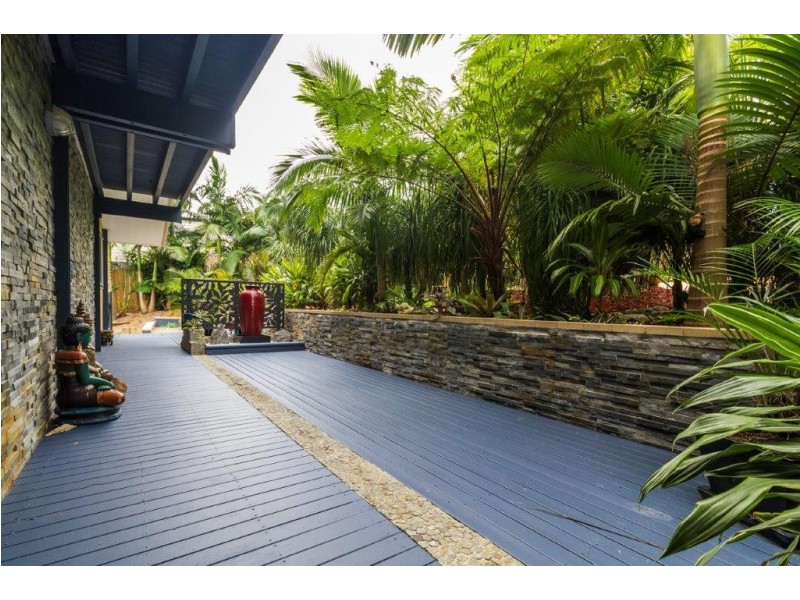 20 Calm Waters Crescent, Macleay Island QLD 4184