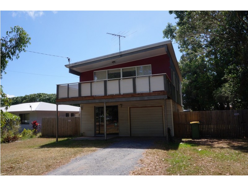 2 Citron St, Macleay Island QLD 4184