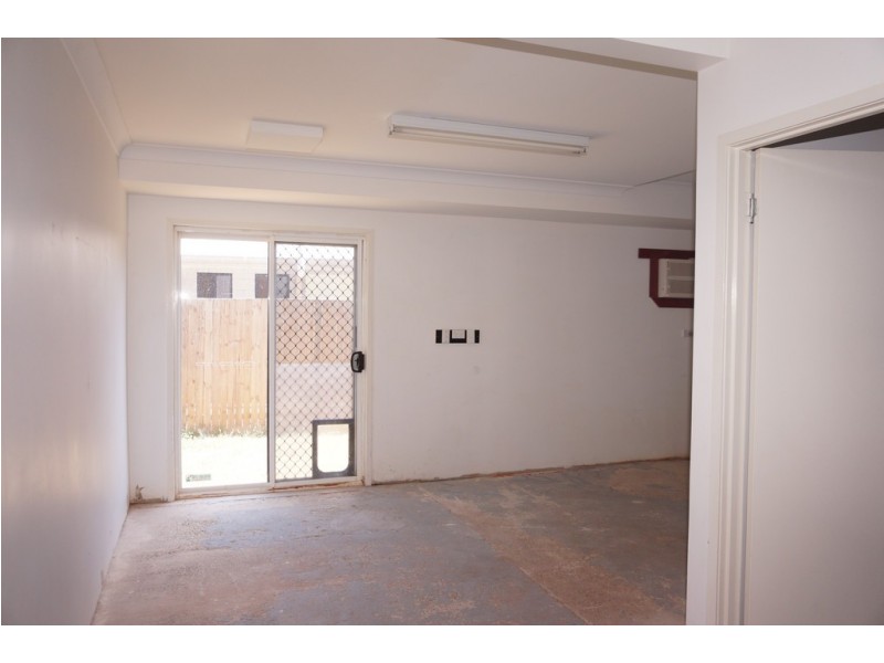 2 Citron St, Macleay Island QLD 4184