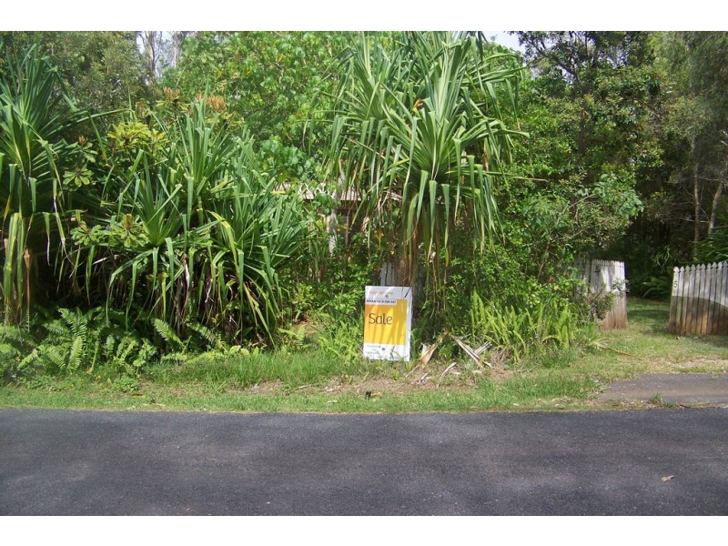 5 ATLANTIC ST, Lamb Island QLD 4184