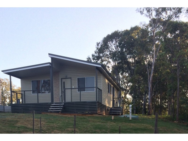 11 Shelly, Lamb Island QLD 4184