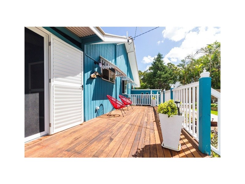 14 Emily Cresent, Macleay Island QLD 4184