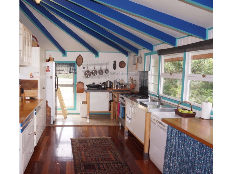 31 Orion Street, Macleay Island QLD 4184