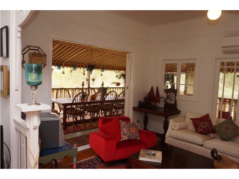 31 Orion Street, Macleay Island QLD 4184