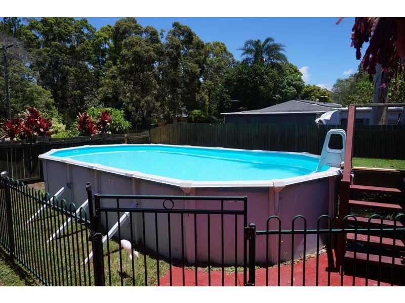 7 ROBIN ST, Macleay Island QLD 4184