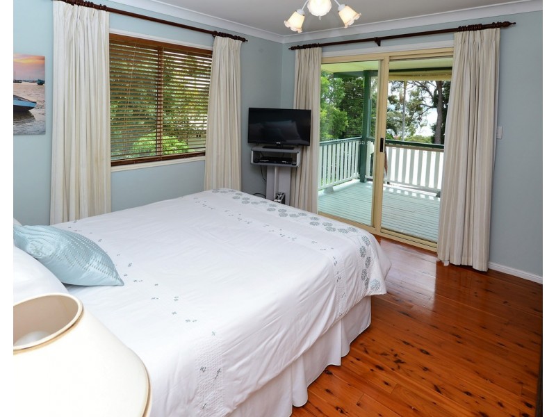29 TUKKERI STREET, Macleay Island QLD 4184