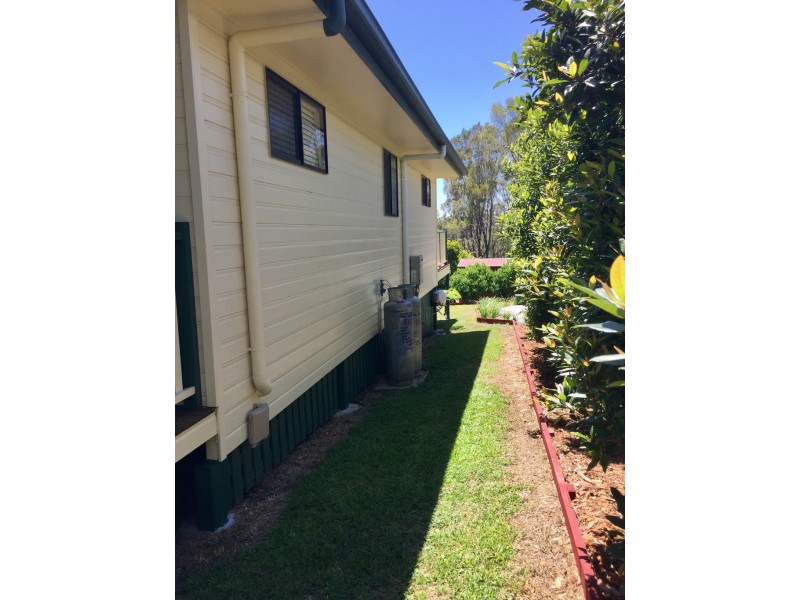 18 Camena, Macleay Island QLD 4184