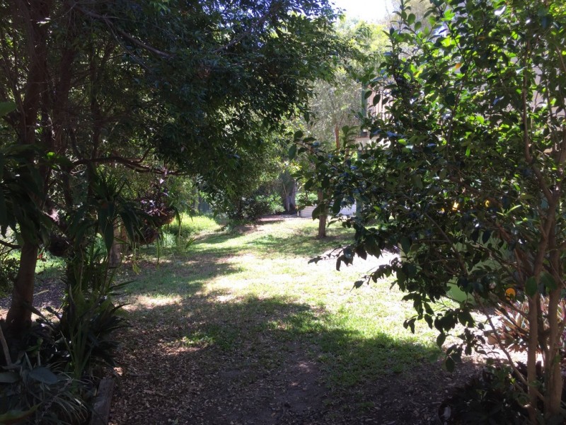 18 Camena, Macleay Island QLD 4184