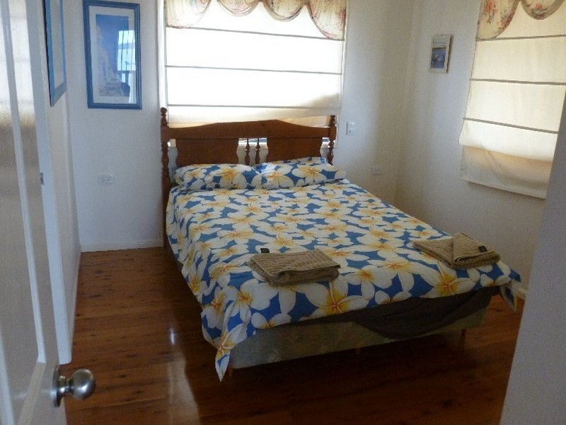 26 KIM CRESCENT, Macleay Island QLD 4184