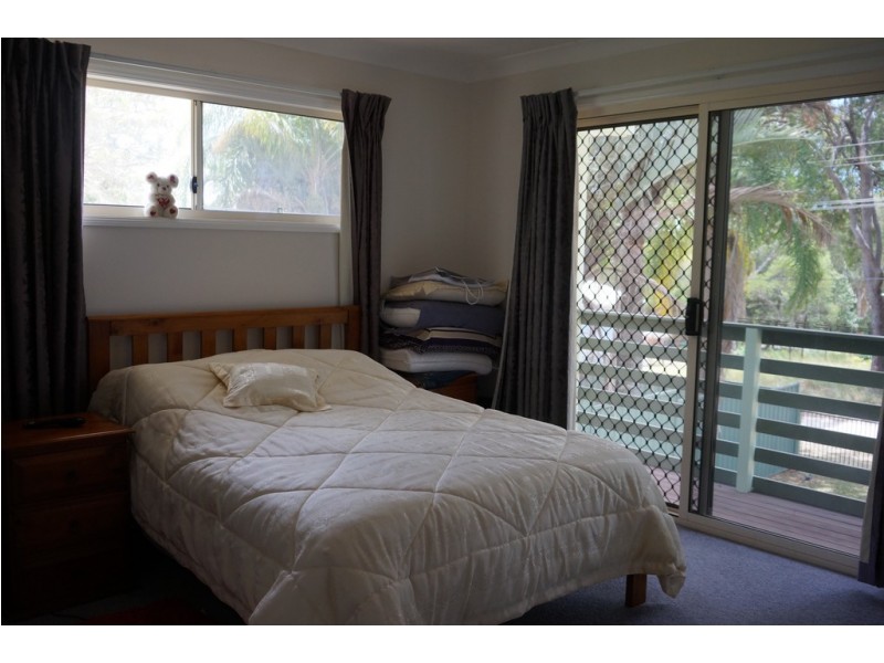 10 Tukkeri, Macleay Island QLD 4184