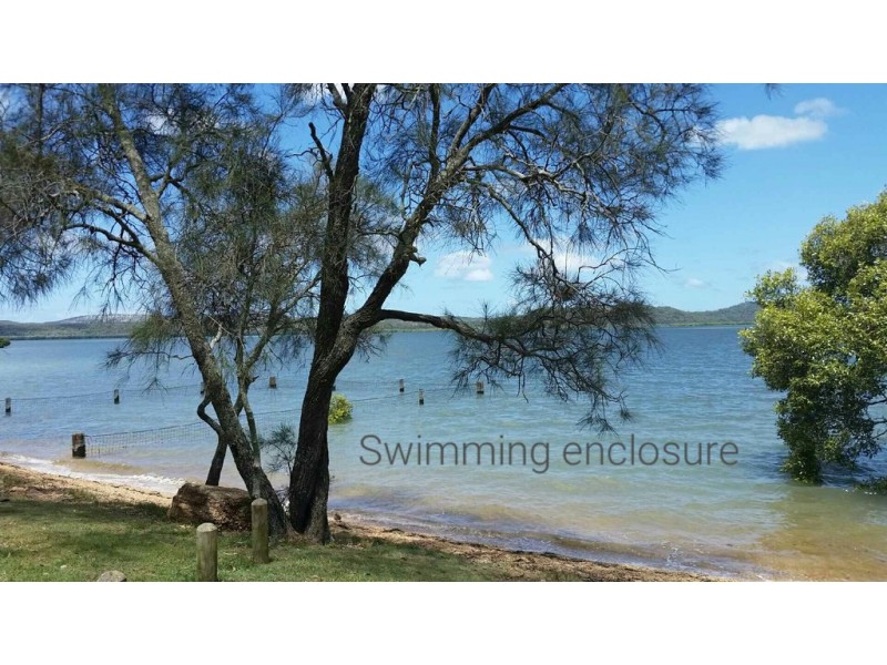 32 tina ave, Lamb Island QLD 4184