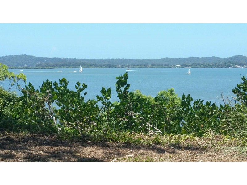 32 tina ave, Lamb Island QLD 4184