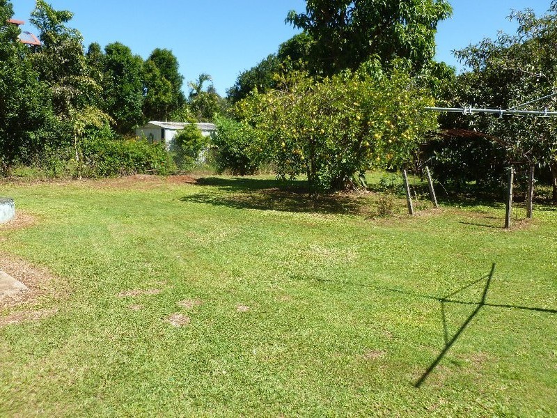 17 SQUIRE STREET, Macleay Island QLD 4184