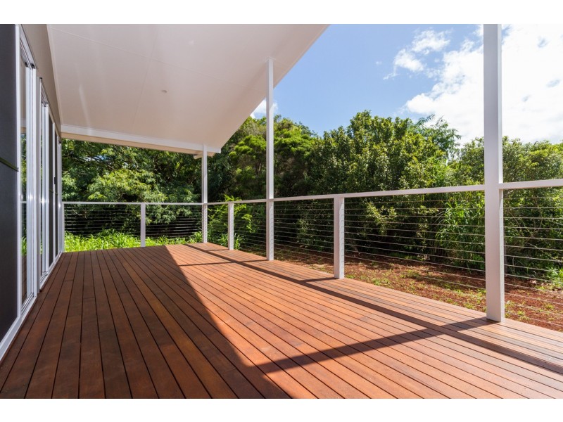 59 Western Rd, Macleay Island QLD 4184