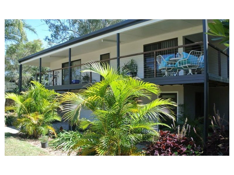 39 WESTERN ROAD, Macleay Island QLD 4184
