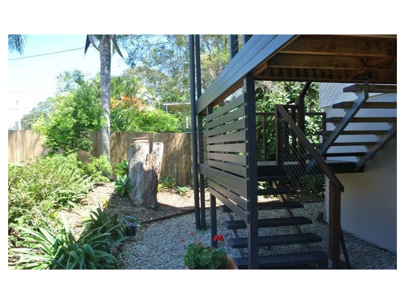 39 WESTERN ROAD, Macleay Island QLD 4184