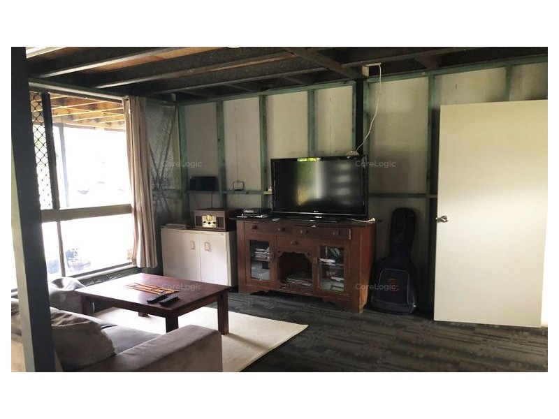 39 WESTERN ROAD, Macleay Island QLD 4184