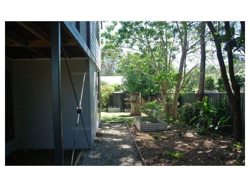 39 WESTERN ROAD, Macleay Island QLD 4184