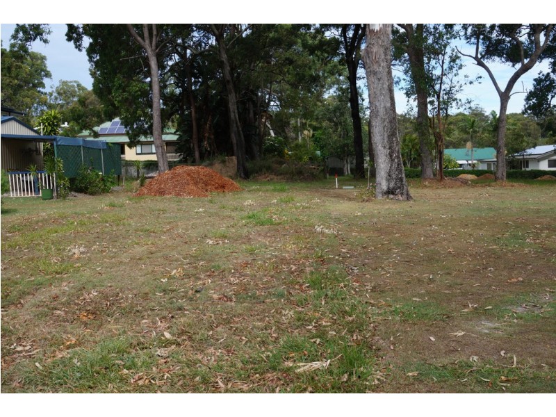 31 Benowa street, Macleay Island QLD 4184