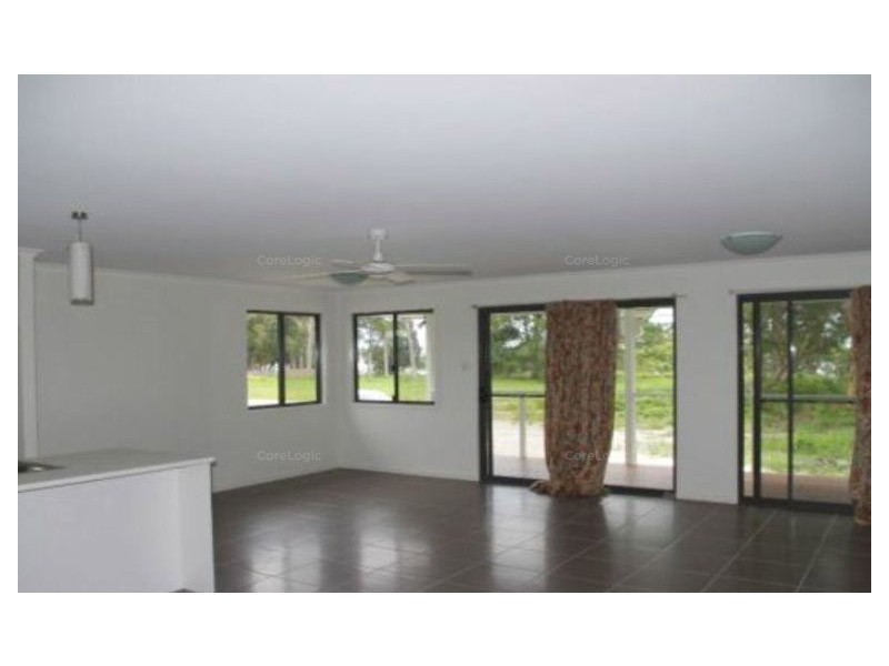 54 COAST ROAD, Macleay Island QLD 4184