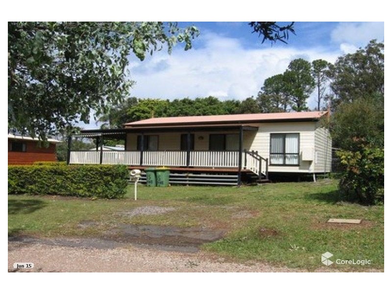 15 PINE ST, Lamb Island QLD 4184