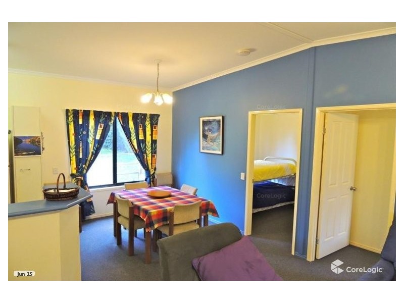 15 PINE ST, Lamb Island QLD 4184