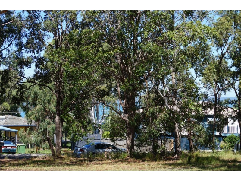 7 Alkira, Macleay Island QLD 4184