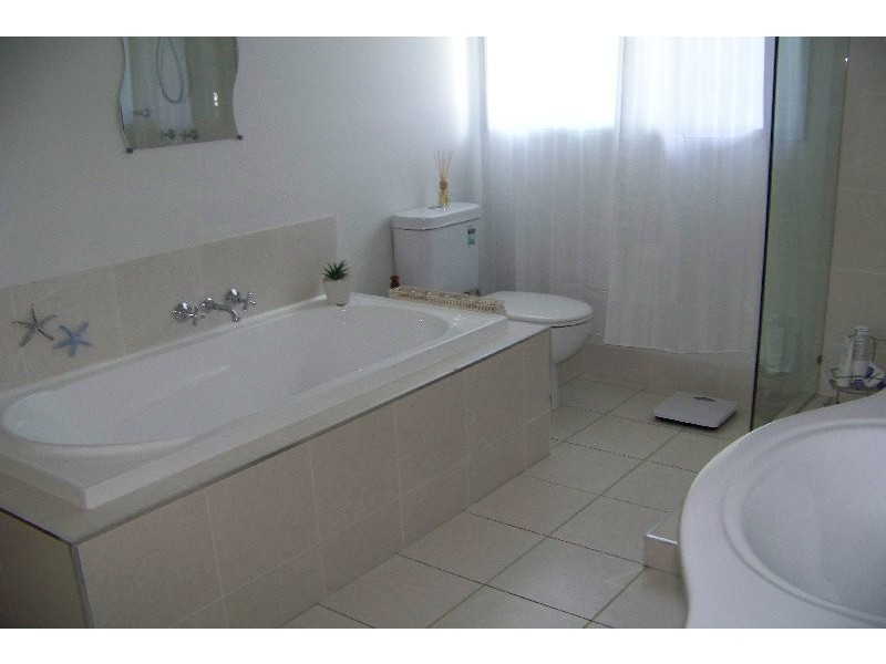 Macleay Island QLD 4184