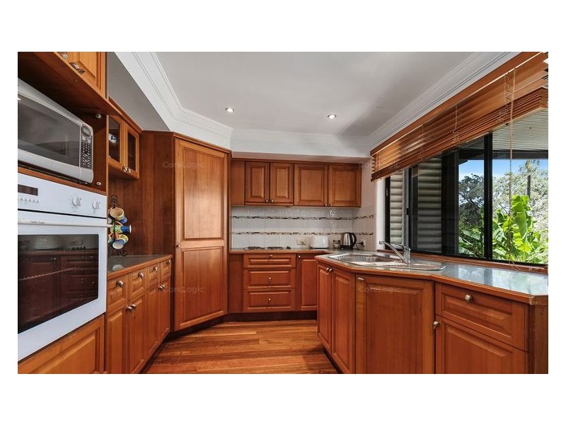 31 COONDOOROOPA DR, Macleay Island QLD 4184